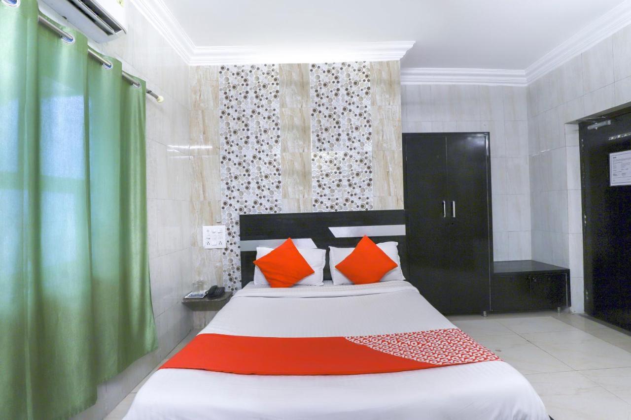 Hotel Jasmine Amhedabad Dış mekan fotoğraf
